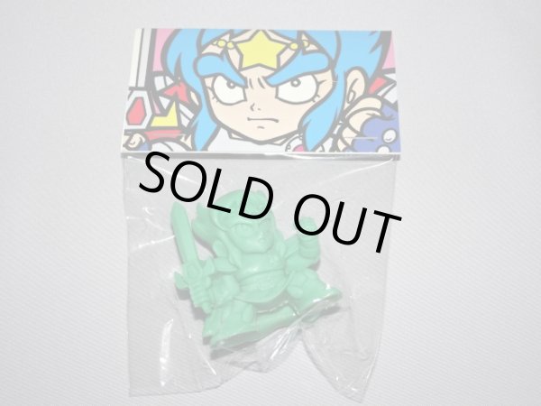 画像1: ロビン・ゴッド（緑）