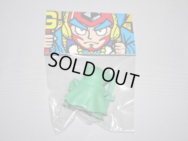 画像2: ロビン・ゴッド（緑）